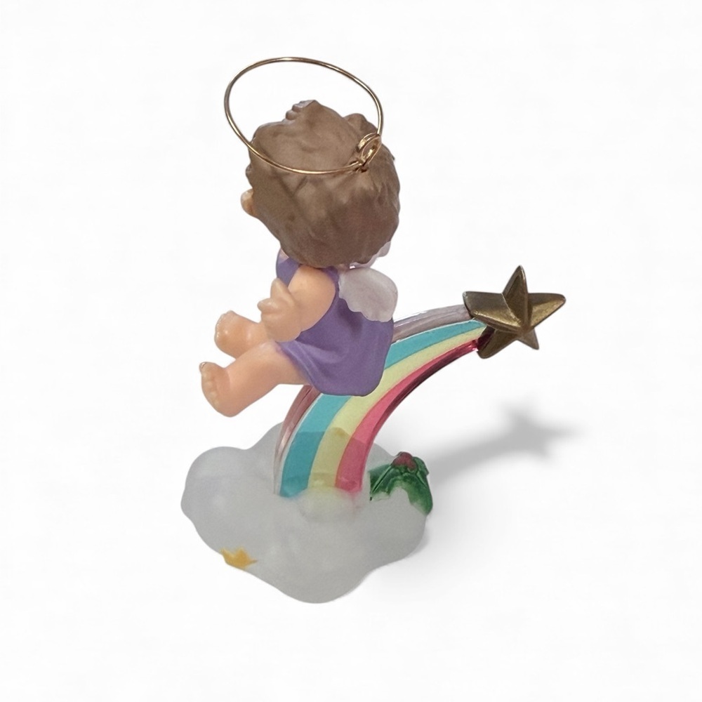 1983 Hallmark “Rainbow Angel” Keepsake Ornament with original box - Picture 5 of 12